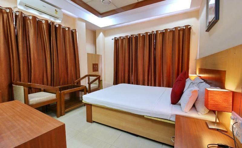 סיליגורי Hotel Simla מראה חיצוני תמונה
